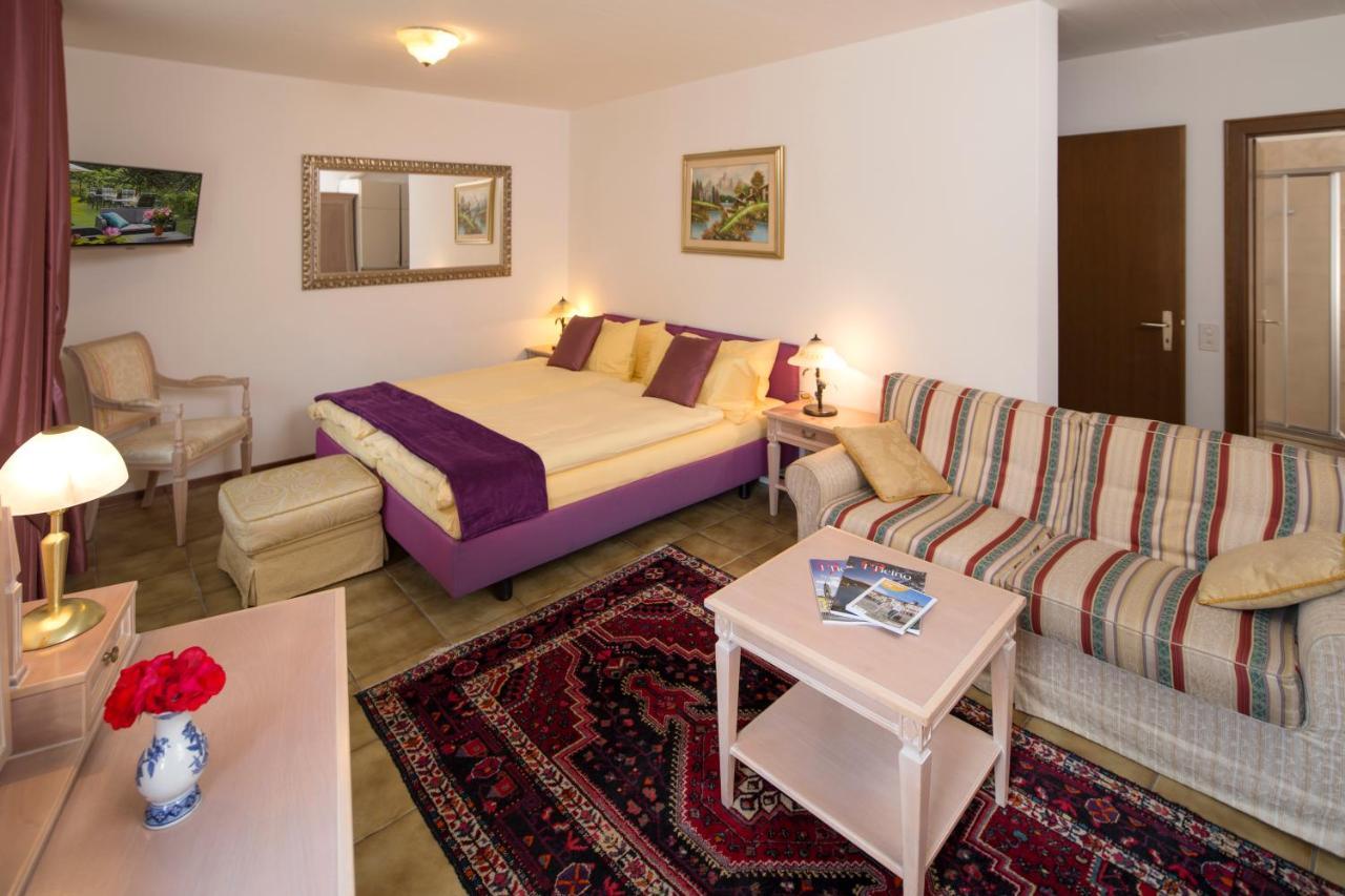 Hotel Al Fiume Tegna ภายนอก รูปภาพ