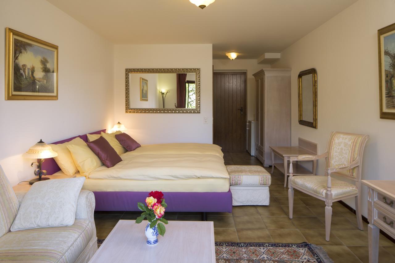 Hotel Al Fiume Tegna ภายนอก รูปภาพ